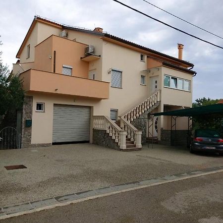 Apartmani Anita Malinska Luaran gambar