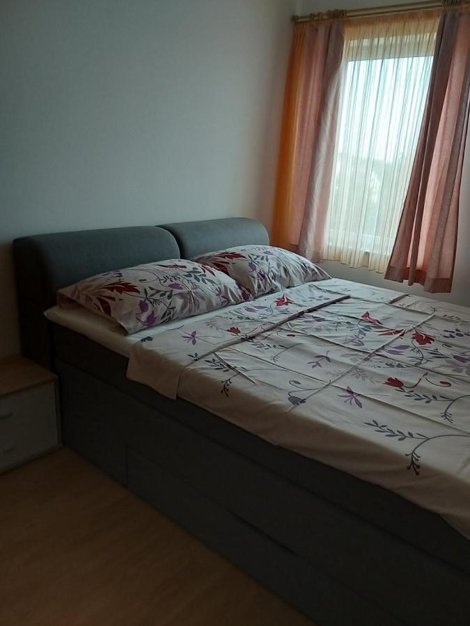 Apartmani Anita Malinska Luaran gambar