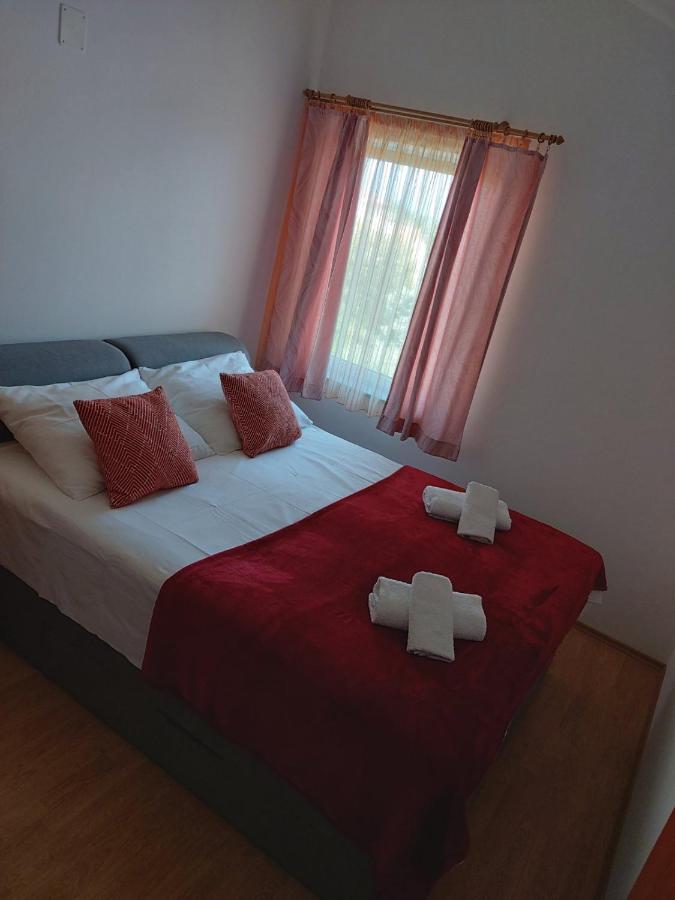 Apartmani Anita Malinska Luaran gambar