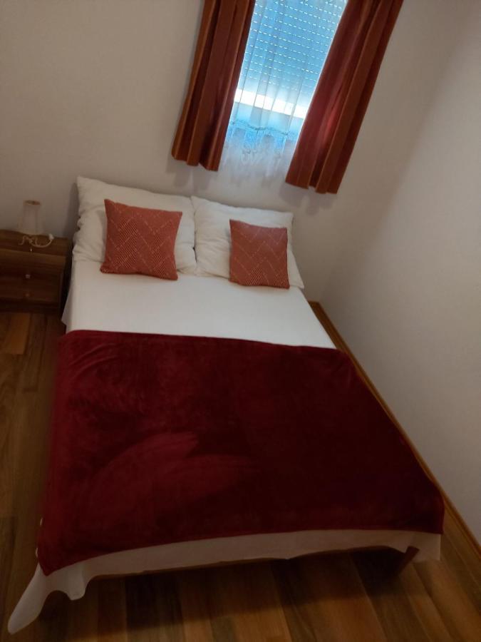 Apartmani Anita Malinska Luaran gambar