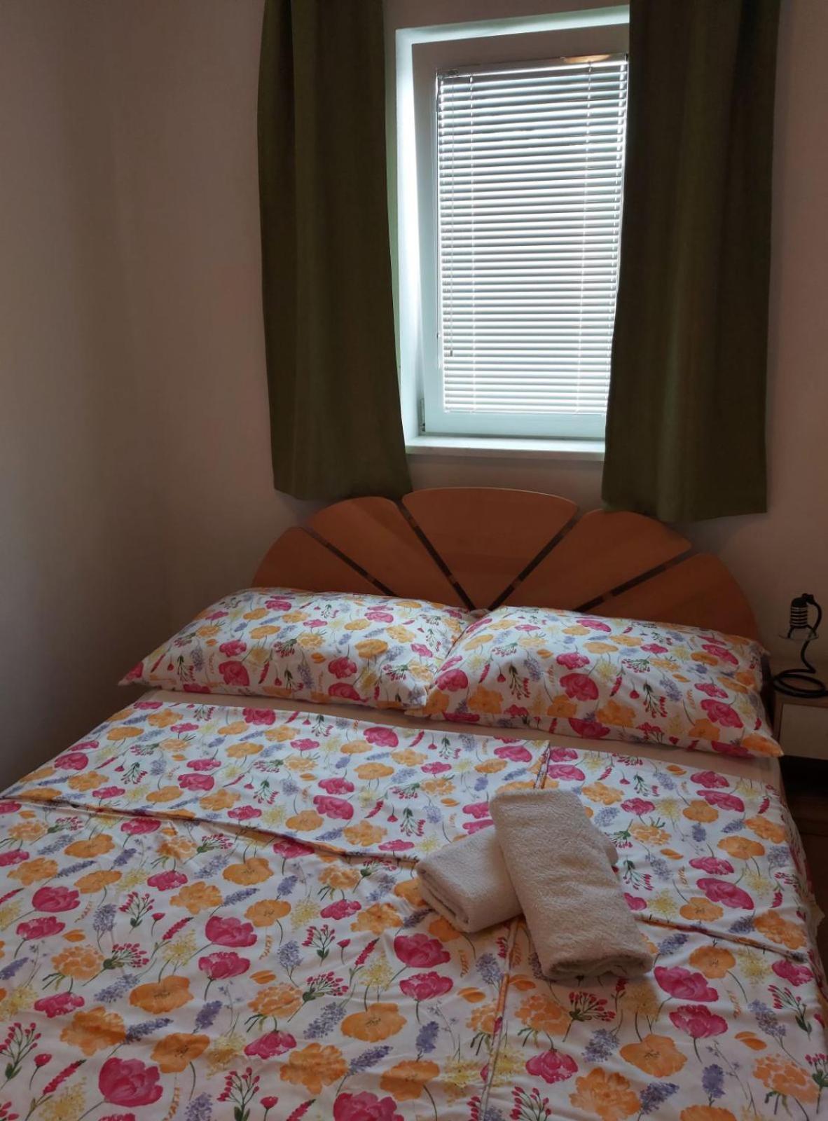 Apartmani Anita Malinska Luaran gambar